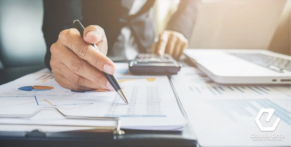 Contabilidad de una comercializadora internacional llevada por contador público especialista en comercio exterior